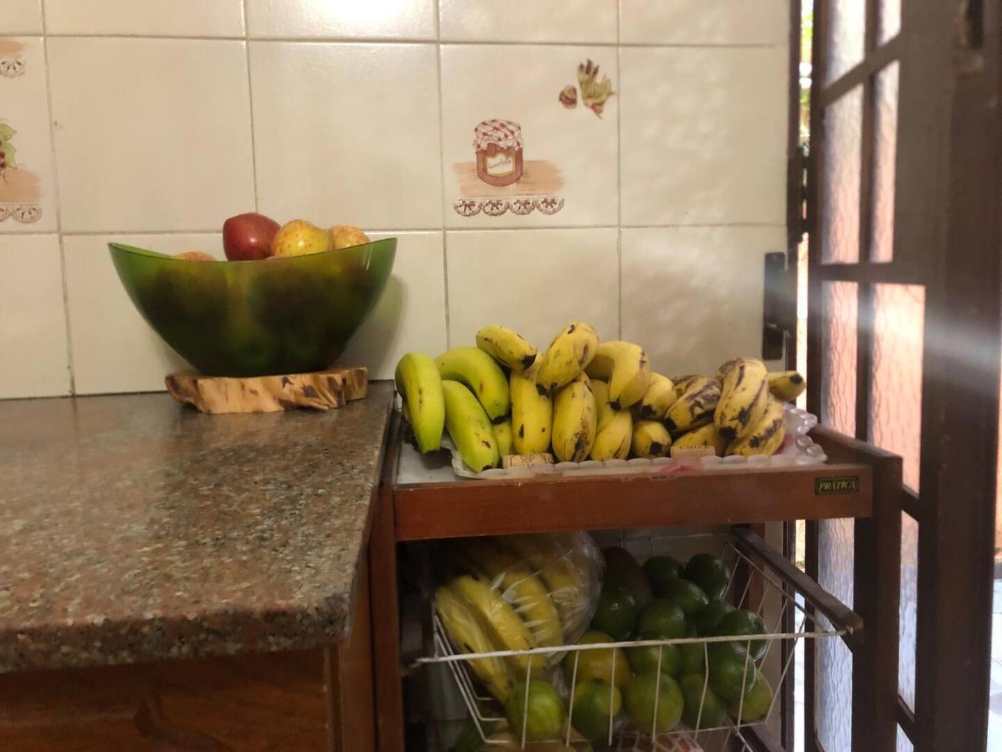 Casa Amarela Hostel Бело Оризонти Екстериор снимка