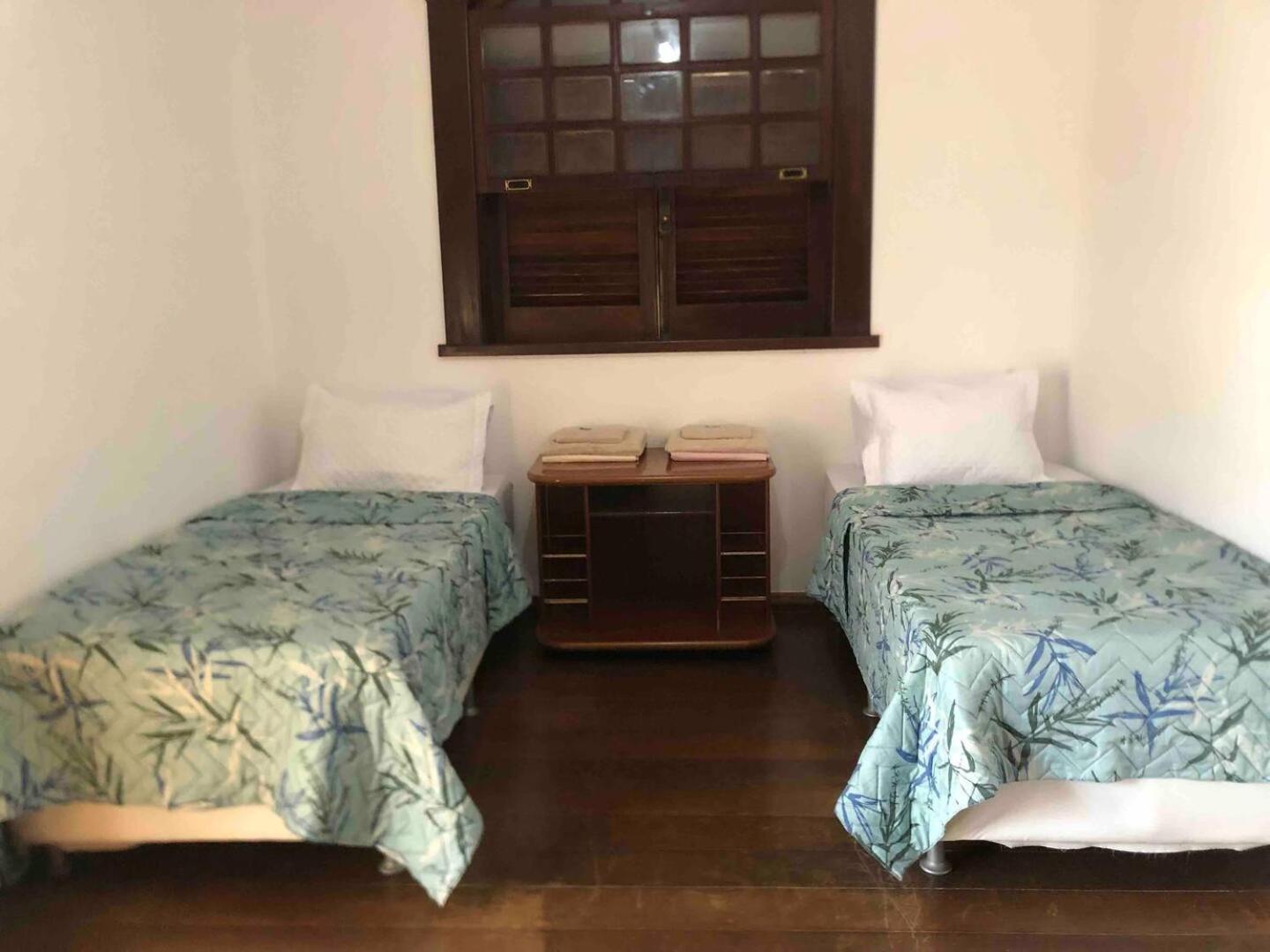 Casa Amarela Hostel Бело Оризонти Екстериор снимка